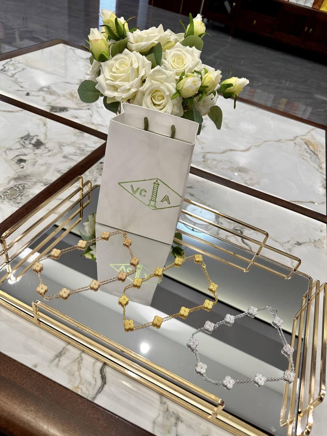 VAN CLEEF ARPELS jewelry model 141